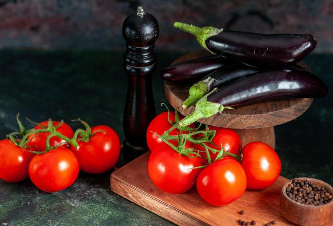 alimentos editados, tomate y berenjenas